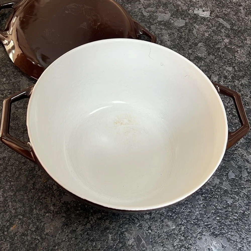 Copco Set of Two 6L Yellow and 2L Brown Cast Iron Pots with Lids